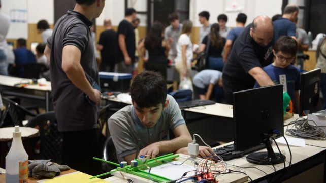 La bienal es una desafiante tradición que tiene el colegio salesiano desde hace más de 50 años