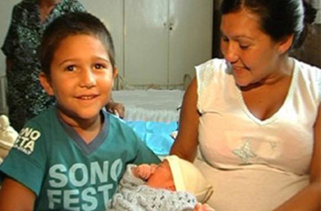 Un chico de 6 a&ntilde;os ayud&oacute; a su mam&aacute; en el parto de su hermano en R&iacute;o Cuarto