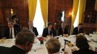 Antes de dejar Estados Unidos, Javier Milei mantuvo una reunión con empresarios en el Council of the Americas.
