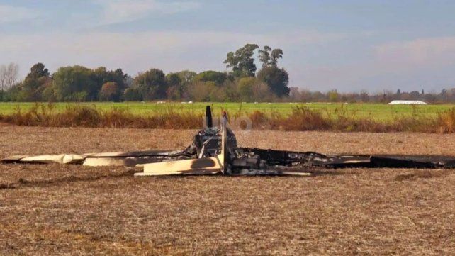 La avioneta incendiada en la localidad bonaerense de Pergamino