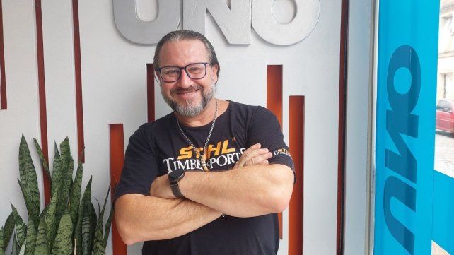 El escultor paranaense Rafael Varisco fue premiado en la Fiesta Nacional de la Artesanía