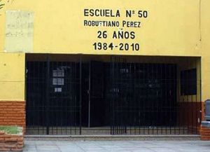 Salvaje agresión de familiares de una alumna a varios docentes
