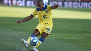 Diego Zabala quedó relegado en la consideración del Kily y encima llegó Montoya. Se va de Central a Nacional.