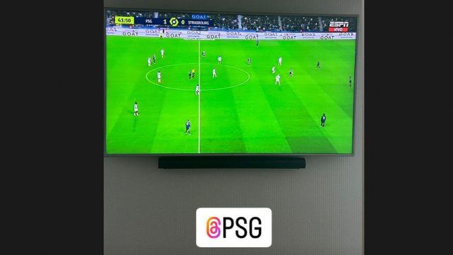 Messi descansa en Rosario pero sigue pendiente del PSG