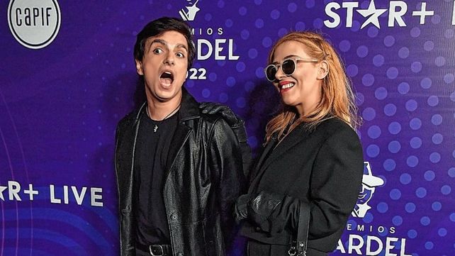 Wos ganó la preciada estatuilla de oro de la 24° edición de los Premios Gardel .