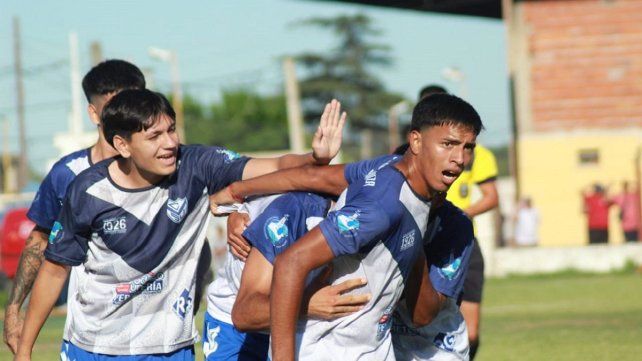 Sportivo Urquiza se instaló en la final