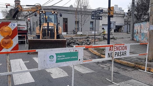 Trabajos de bacheo en la ciudad de Santa Fe