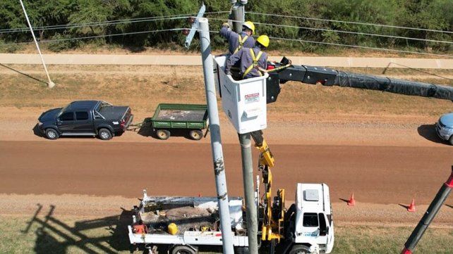 La empresa distribuidora de energía de Entre Ríos Enersa reporta inconvenientes en la zona sur de Paraná