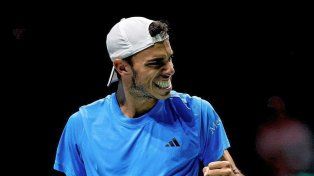 Argentina venció a Gran Bretaña y conserva intactas las chances de clasificar a cuartos de final de la Copa Davis.