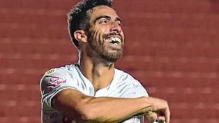 Argentinos pretende renovar con Gabriel Ávalos, por quien Colón hizo una oferta.