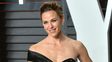 una actriz invento un romance con brad pitt y provoco un revuelo entre los paparazzi