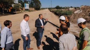 Adán Bahl recorrió la obra de calle Hernandarias