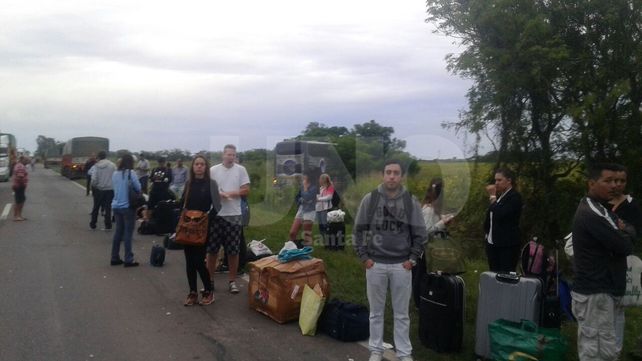 Arranque de fin de semana largo con un choque en cadena en las rutas santafesinas