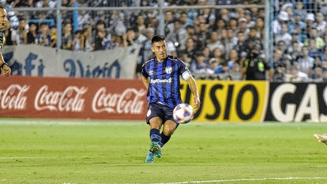 Atlético Tucumán ganó ante su gente.