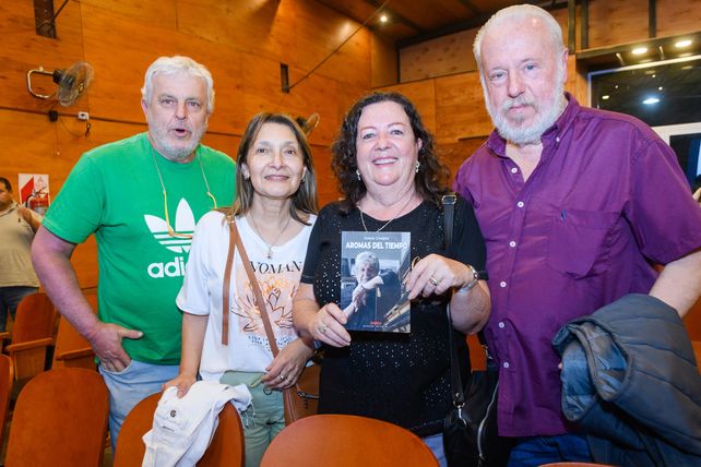 Juan Scarpone, Rossana Huamán, Laura Longhitano y Guido Reca