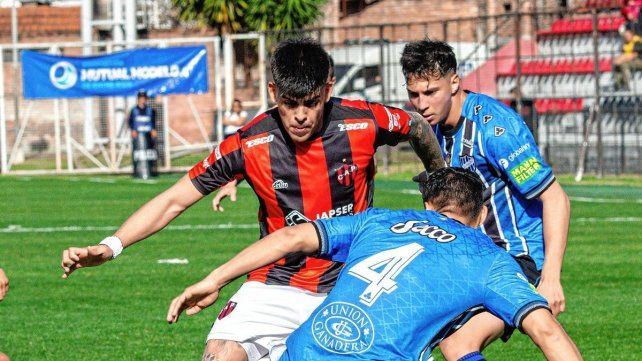 Patronato cayó de local con Almagro por la fecha 24 de la Primera Nacional.