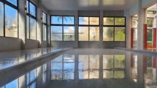 El hotel argentino de Piriápolis amplía su complejo de piscinas climatizadas