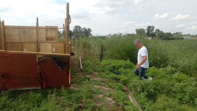 Las precarias construcciones se encontraban en un sector del terreno atravesado por la remodelación de calle Baigorria.