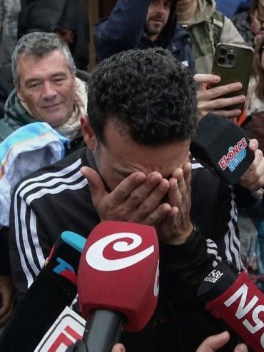 Seguiremos dando batalla: Lionel Scaloni a puro llanto en su llegada a Pujato