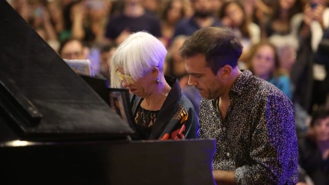 Silvina Gandini y Pablo Juárez presentan nuevamente y con entrada gratuita su show Revisitando a Satie