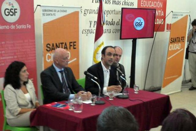 Corral y Bonfatti presentaron el plan de obras para Barranquitas