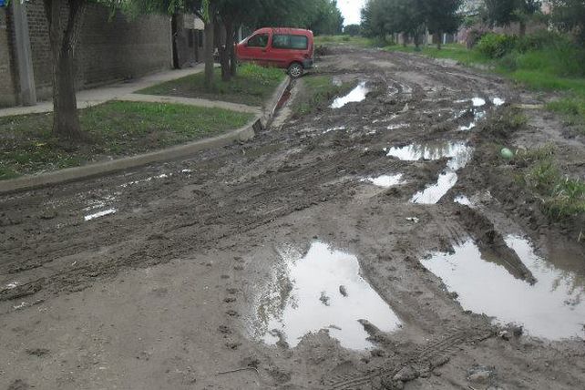 Los barrios del norte aislados por el mal estado de las calles
