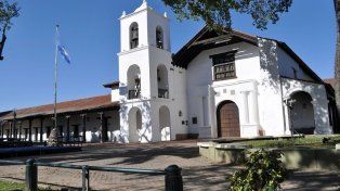 Patrimonio y fe: el casco histórico de Santa Fe suma formalmente su segundo cementerio monacal.