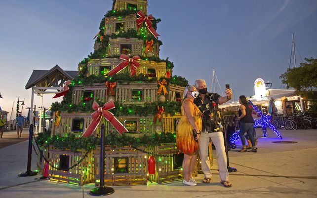El mundo se ilumina esperando la Navidad