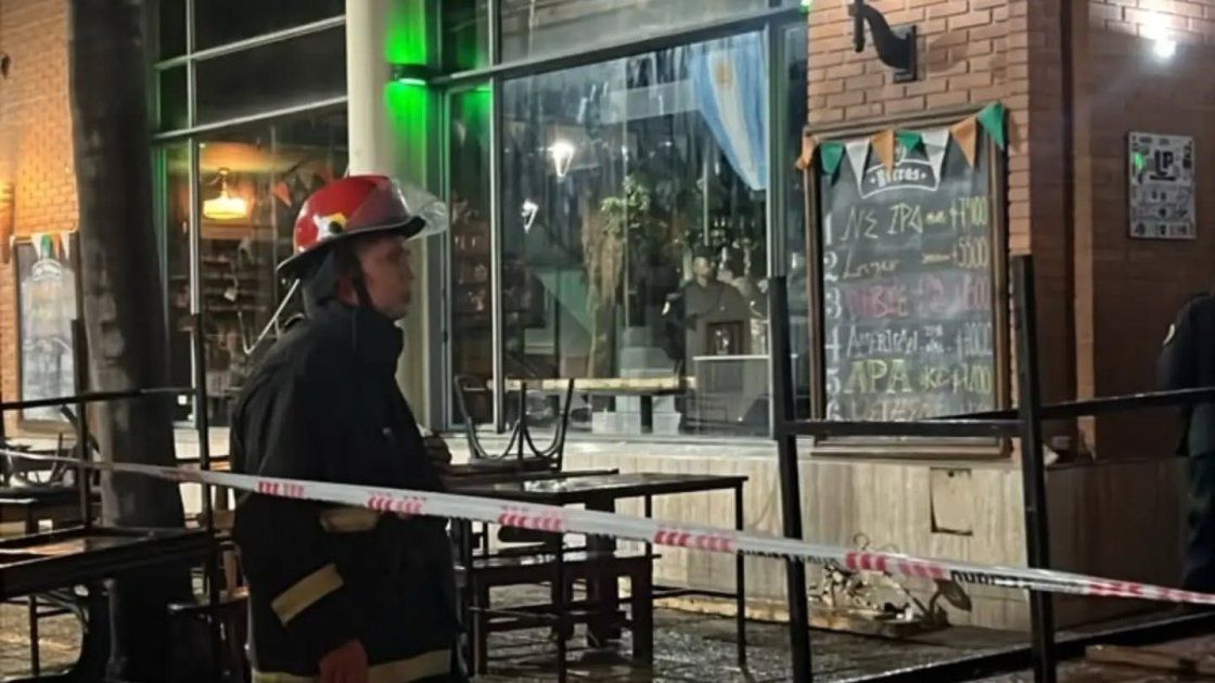 El bar de Paraná ubicado en calle Alameda de la Federación y Córdoba.