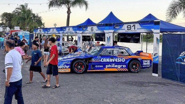 El Nuevo Car Show participó de la segunda fiesta del automovilismo en Coronda.