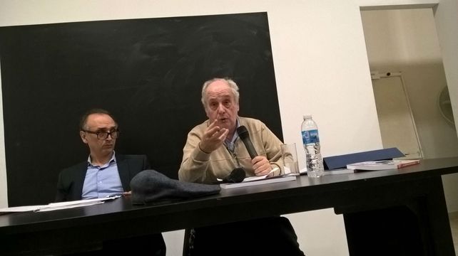 A leer. Halliburton presentó su libro Radiografía de las corporaciones económicas.