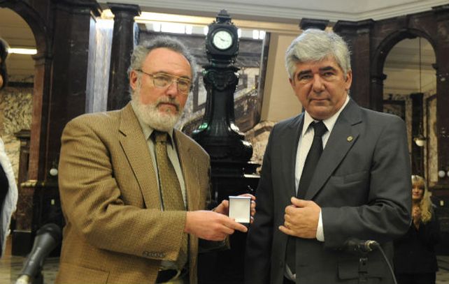 Si el gobierno de mi país no va a pedir disculpas por haber respaldado a la dictadura militar en la Argentina