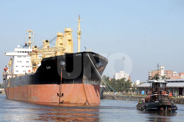 Se fue la barca: el Sampan dejó la ciudad de Santa Fe y está rumbo a Asia