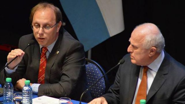 socialistas. El gobernador Miguel Lifschitz