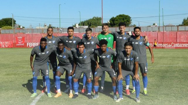 Los once de Argentino que juegan ante Cambaceres en Ensenada. En vivo por La Capital.