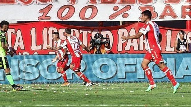 El minuto a minuto del duelo entre Barracas Central y Unión