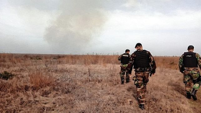 Incendios en las islas: el Ejército se suma a Prefectura