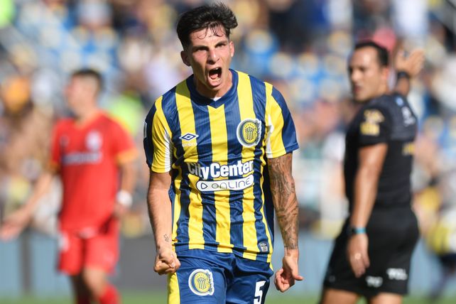 Central ganó 2 a 1, sin jugar bien, ante un Arsenal que terminó con nueve