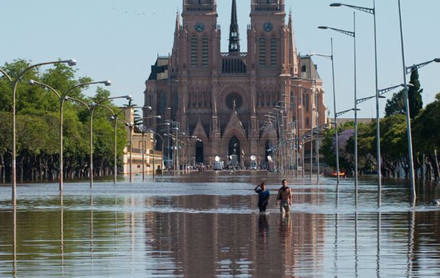 El agua ingresó al subsuelo del templo