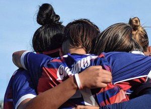 Unión superó a Defensores de Belgrano y nadie detiene su andar en Primera B