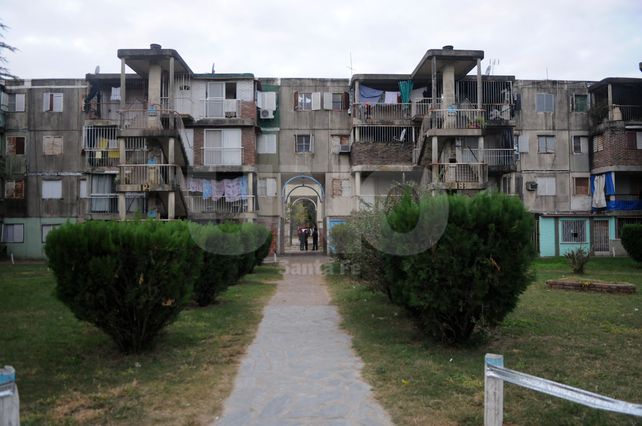 Trabajos. En 15 días se abrirán los sobres de la licitación para trabajos en el Fonavi de barrio Centenario.