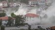 Viral: lluvia de sillones voladores en una tormenta en Turquía