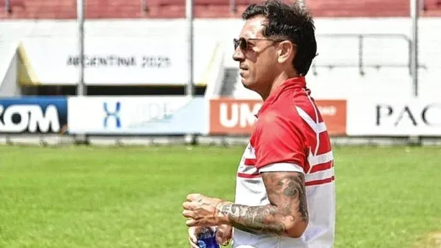 El aviso del mánager de Morón: Colón es candidato y tiene la obligación de ganar el duelo