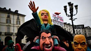 Durante el fin de semana llegó a 169 mil familias la notificación vía SMS que desde el 1 de enero dejarán de percibir el subsidio, llamado “renta de ciudadanía