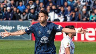 Con los goles de Sartori y Fernández, Independiente Rivadavia le ganó el Bicho.
