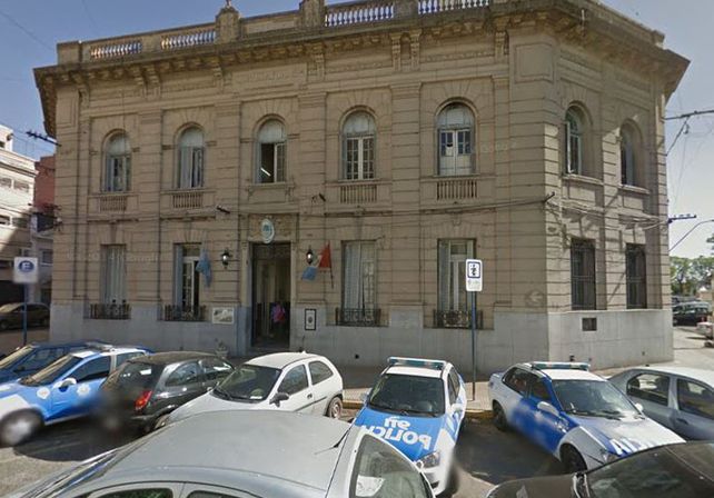 Un hombre fue aprehendido luego de amenazar a su ex pareja y de golpear a dos policías