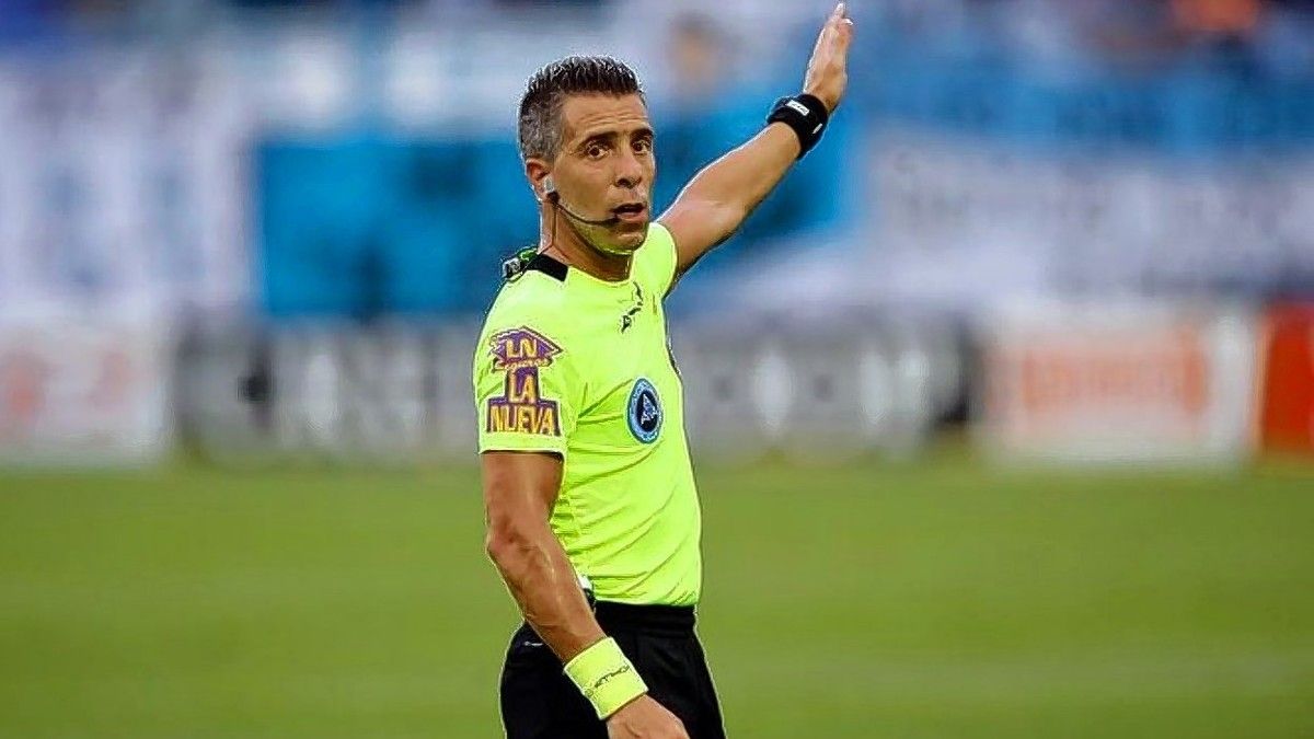 Cómo le fue a Unión con Hernán Mastrángelo como árbitro?