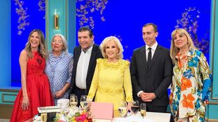 Alberto Fernández quiere que la Justicia investigue los dichos de Elisa Carrió y&nbsp; Hugo Alconada Mon en el programa de Mirtha Legrand, sobre el espionaje en la gestión de Macri
