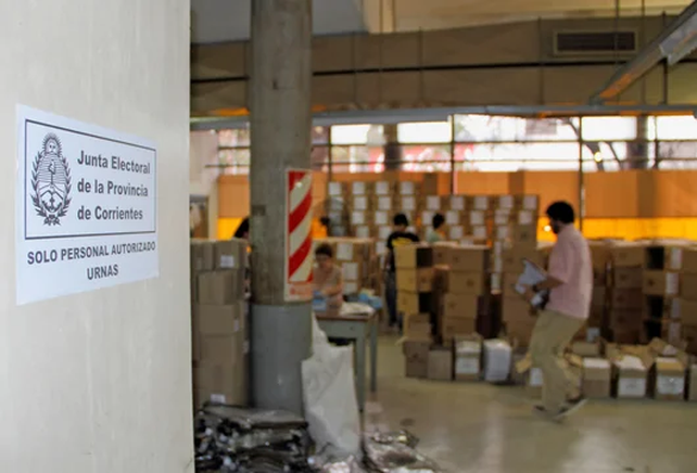 Corrientes renovará gobernador