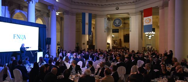 La FNGA celebró sus 35 años con una cena junto a referentes nacionales e internacionales